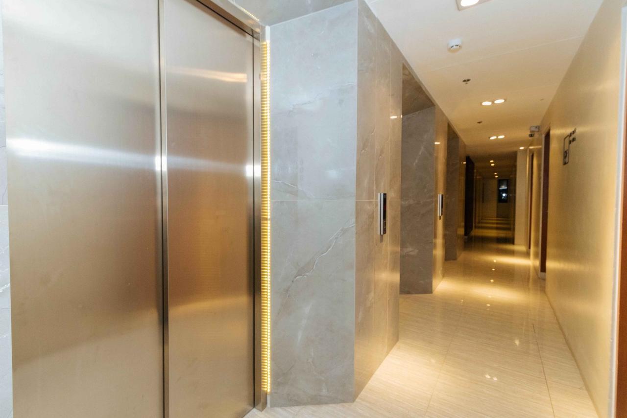 Reddoorz Premium Near Ust Hospital Hotel Манила Екстериор снимка