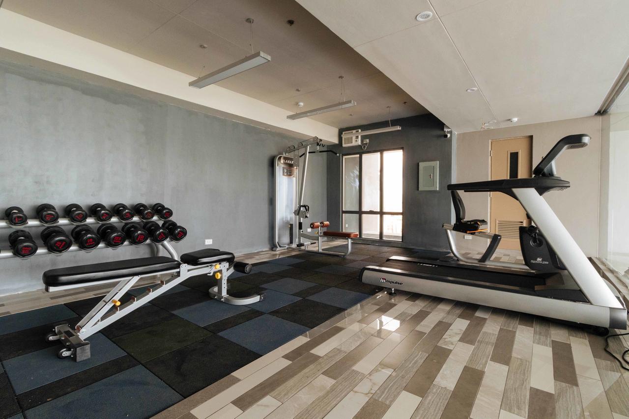 Reddoorz Premium Near Ust Hospital Hotel Манила Екстериор снимка