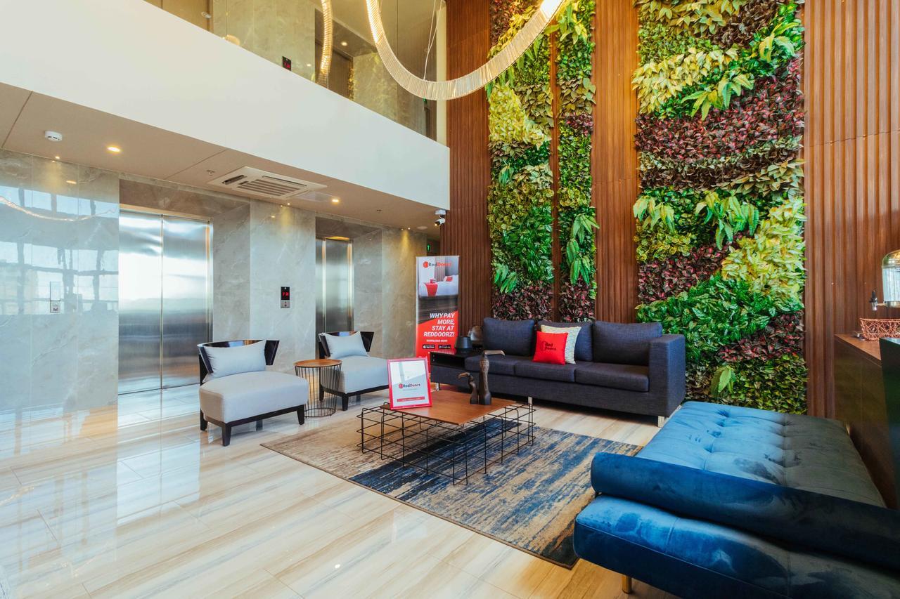 Reddoorz Premium Near Ust Hospital Hotel Манила Екстериор снимка