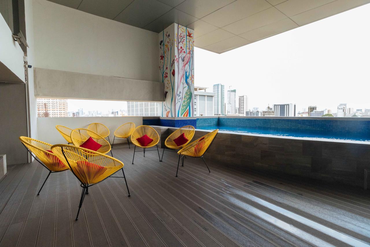 Reddoorz Premium Near Ust Hospital Hotel Манила Екстериор снимка
