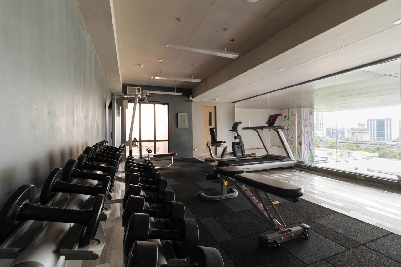 Reddoorz Premium Near Ust Hospital Hotel Манила Екстериор снимка