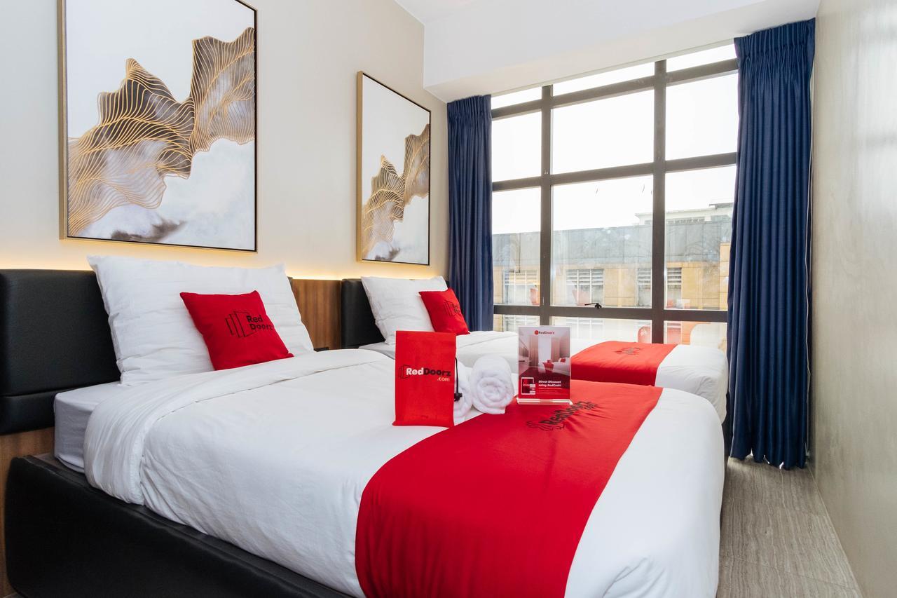 Reddoorz Premium Near Ust Hospital Hotel Манила Екстериор снимка