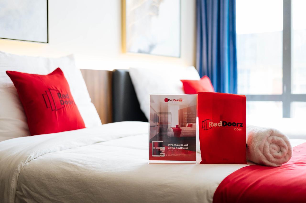 Reddoorz Premium Near Ust Hospital Hotel Манила Екстериор снимка