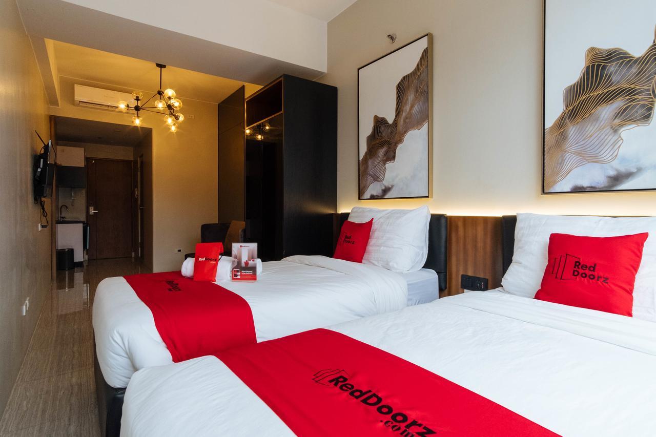 Reddoorz Premium Near Ust Hospital Hotel Манила Екстериор снимка